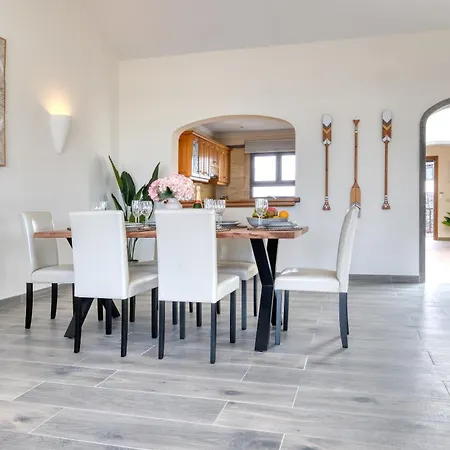 Sea Whisper Lanzarote - Faro Park 204 * 普拉亚布兰卡