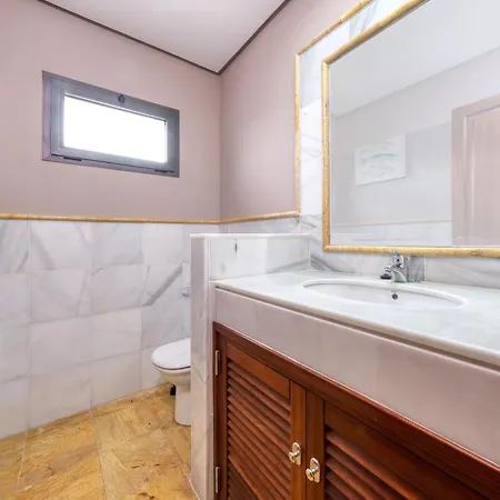 Sea Whisper Lanzarote - Faro Park 204 * Playa Blanca (Lanzarote)