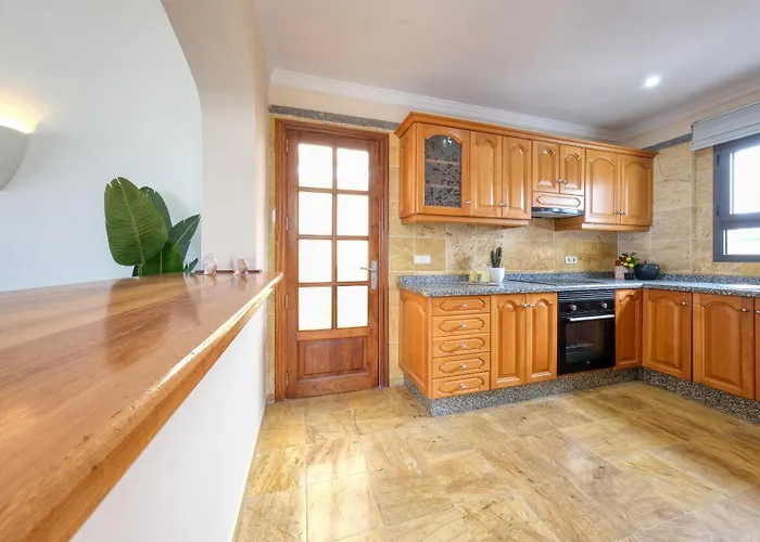 Sea Whisper Lanzarote - Faro Park 204 * Playa Blanca (Lanzarote)